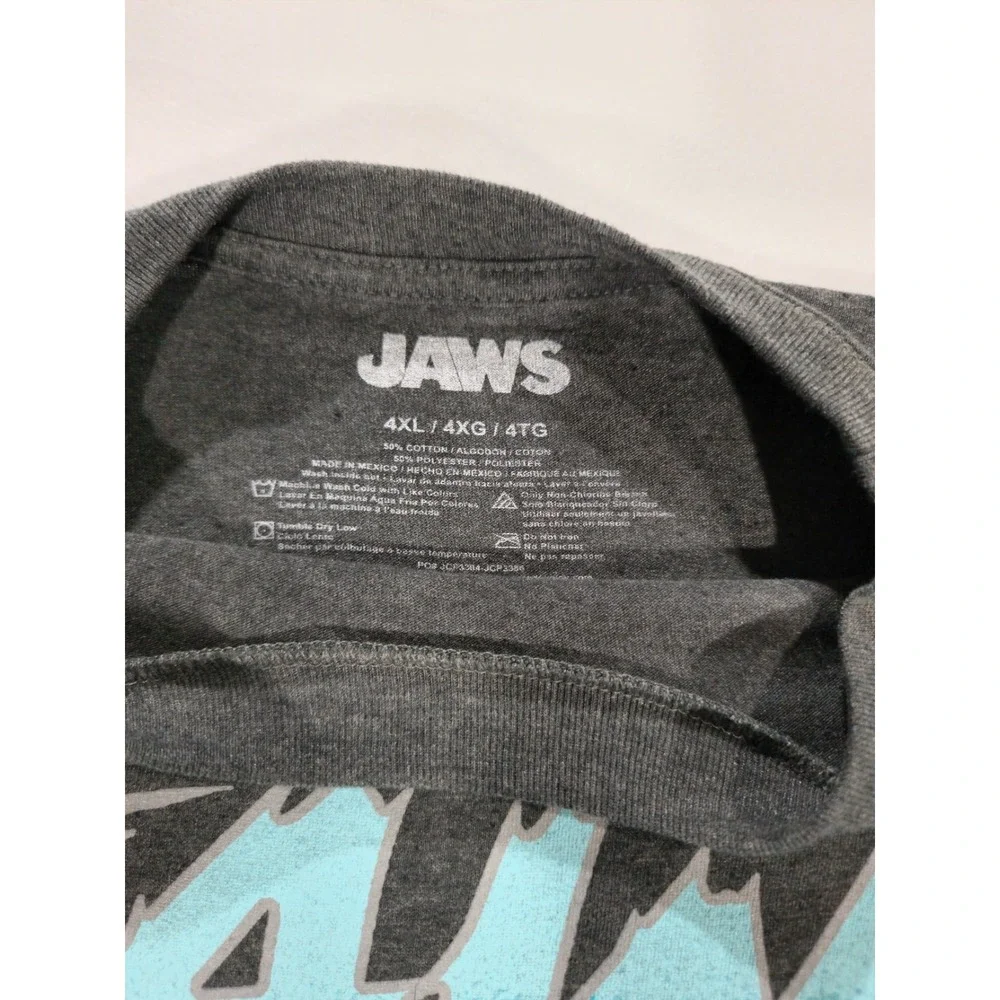 JAWS Shark Retro T Shirt